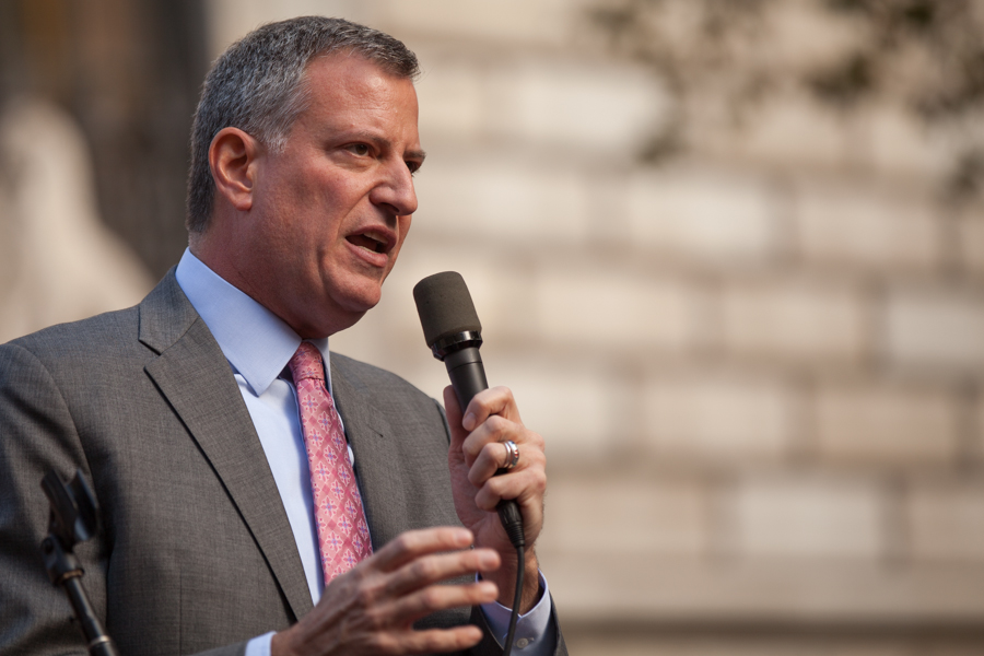 NYC mayor furloughs staff, self, for week to close pandemic-linked budget gap