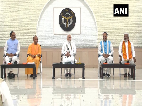 PM Modi holds meeting with UP BJP leaders, ministers in Lucknow