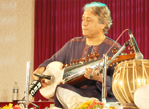Amjad Ali Khan enthralls audience at maiden China concert