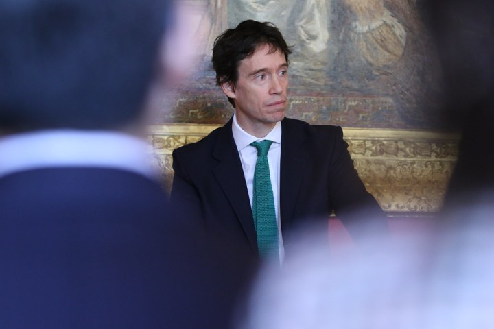 One-time UK prime ministerial hopeful, Rory Stewart, steps down