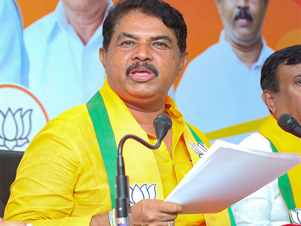 Opposition Leader R Ashoka Calls for Emergency Measures to Combat Dengue in Karnataka