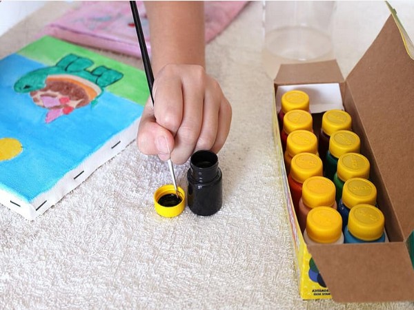Painting develops children's cognitive, artistic abilities: Study
