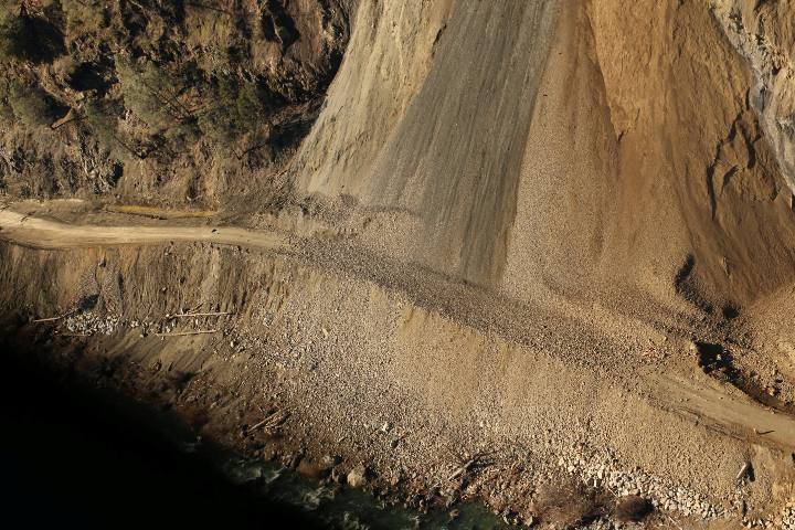 Traffic on Jammu-Srinagar highway suspended after landslide