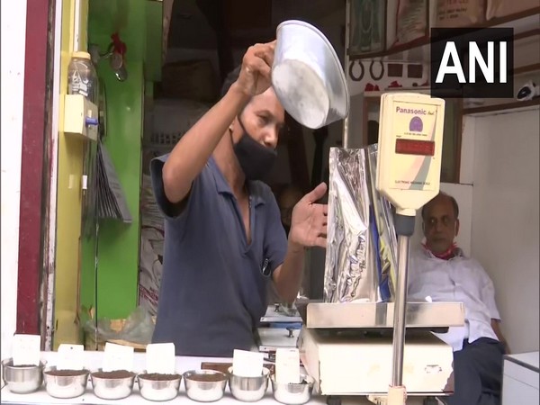 Sellers of tea in Assam's Guwahati face economic hardships due to pandemic, floods