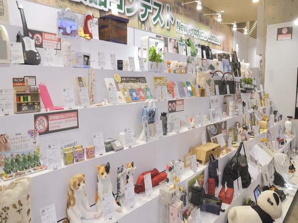 Tokyo holds household goods, gift exhibition