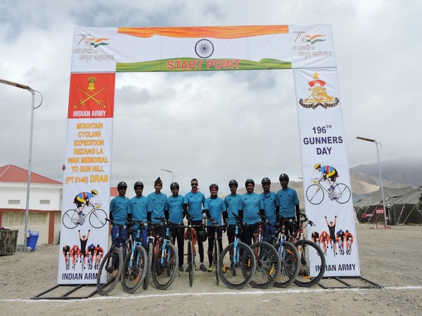 J-K: Army flags off mountain cycling expedition to commemorate Azadi Ka Amrit Mahotsav