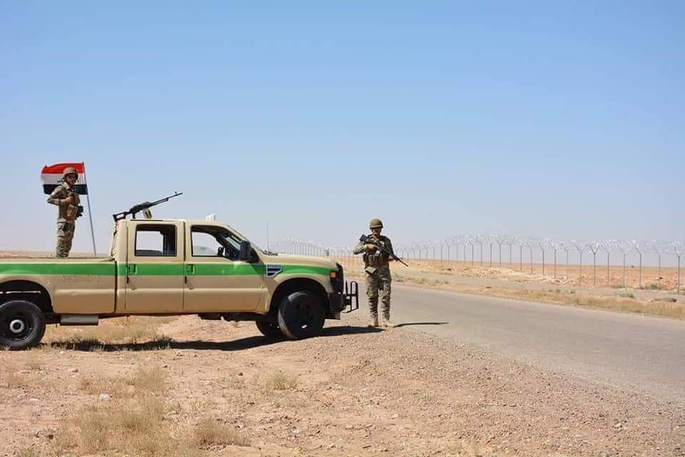 UPDATE 4-Iranian security personnel kidnapped on border with Pakistan