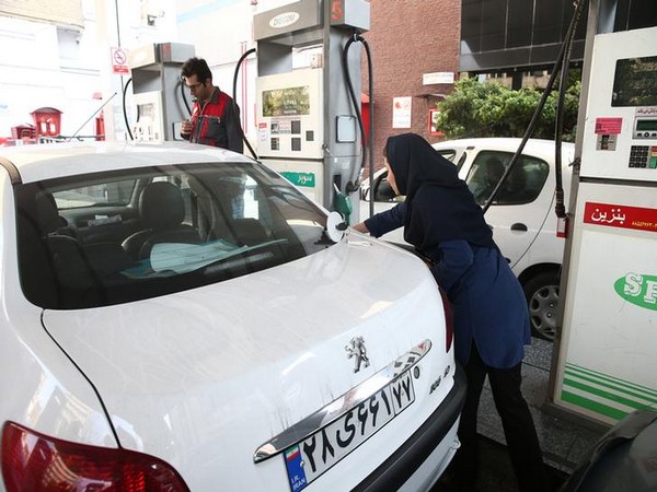 UPDATE 6-Iran's protests against gasoline price hike turn political -  media