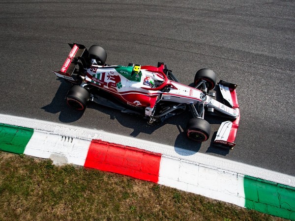 F1: Antonio Giovinazzi to leave Alfa Romeo at end of season