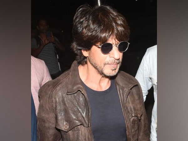 Shah Rukh Khan leaves for Saudi Arabia to resume 'Dunki' shoot? Deets inside
