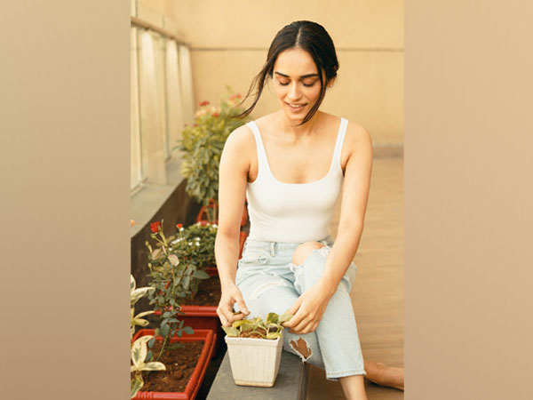 Manushi Chhillar wishes to have 'fully sustainable garden at home'