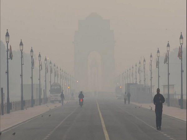 Delhi's Severe Cold Wave Escalates Air Quality Crisis