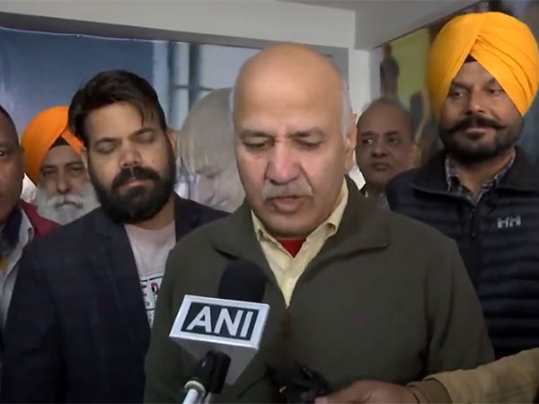 Manish Sisodia Launches Crowdfunding for Jangpura Election Campaign