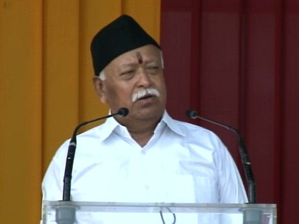 Swadeshi does not necessarily mean boycotting all foreign products: Bhagwat