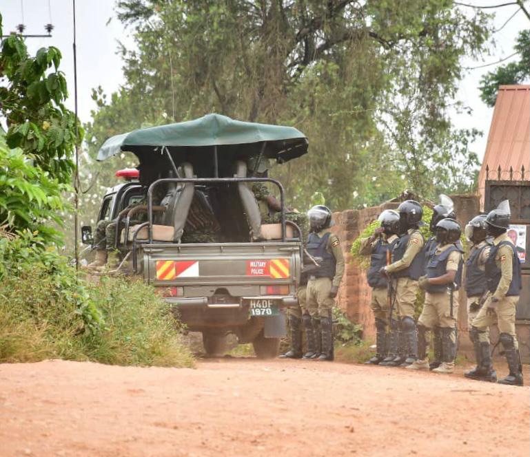 Ugandan troops block U.S. ambassador from opposition leader's house