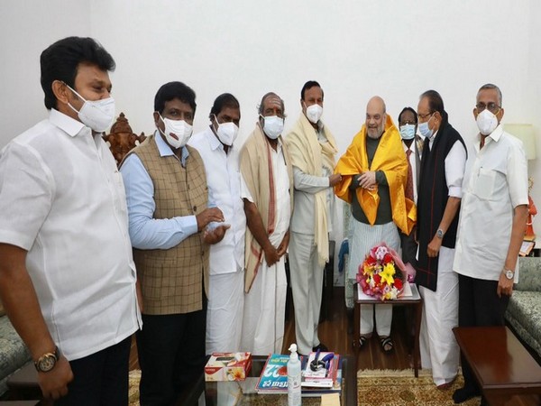 Tamil Nadu political delegation meets Home Minister Amit shah over NEET