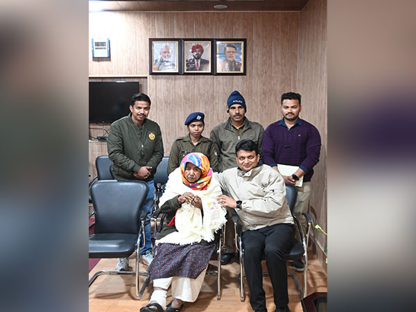 Uttarakhand Police rescues mentally unstable elderly woman from Mumbai 