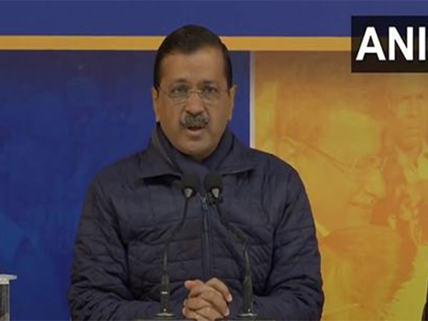 Kejriwal Pledges Free Bus and Discounted Metro Travel for Delhi Students