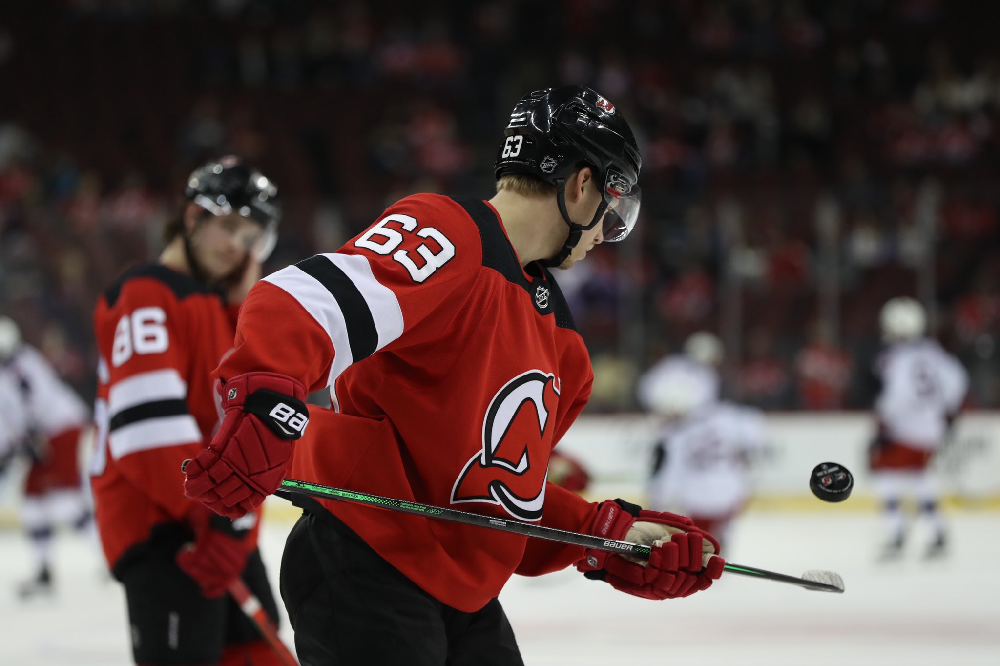 NHL roundup: Ovechkin scores 700th goal but Devils beat Caps