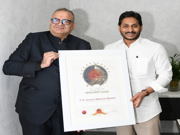Jagan Reddy conferred SKOCH CM of the Year Award