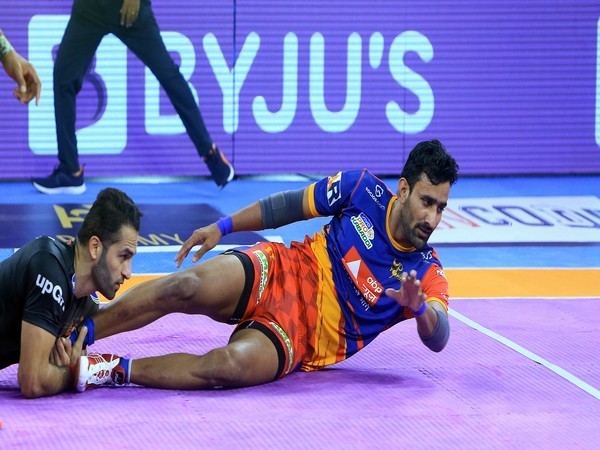 Pro Kabaddi League Season 8: Match 21: Ajith, Abhishek lead U