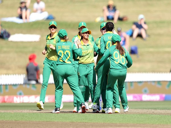 Women's CWC: Shabnim Ismail, Laura Wolvaardt shine as South Africa defeat New Zealand