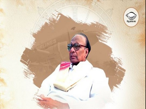 Odisha remembers former CM Biju Patnaik on his death anniversary