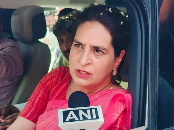 "If there is no tampering with EVMs, BJP will not go beyond 180 seats" says Priyanka Gandhi
