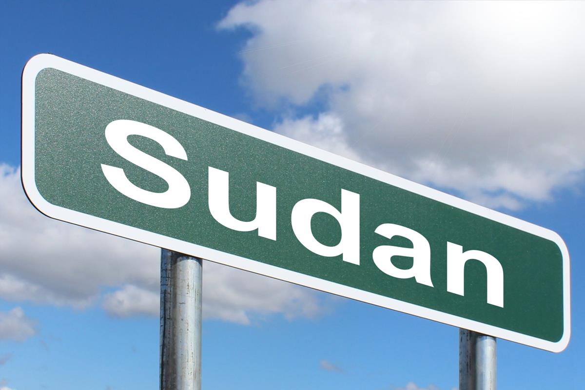 Sudan: Opposition groups reject military council's invitation to discuss