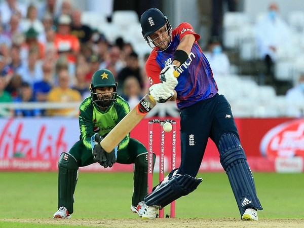 Livingstone's record ton in vain as Pakistan seal thrilling win over England in 1st T20I