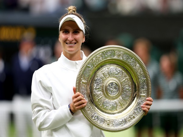Wimbledon Champion Marketa Vondrousova Braces for Pressure in Title Defense