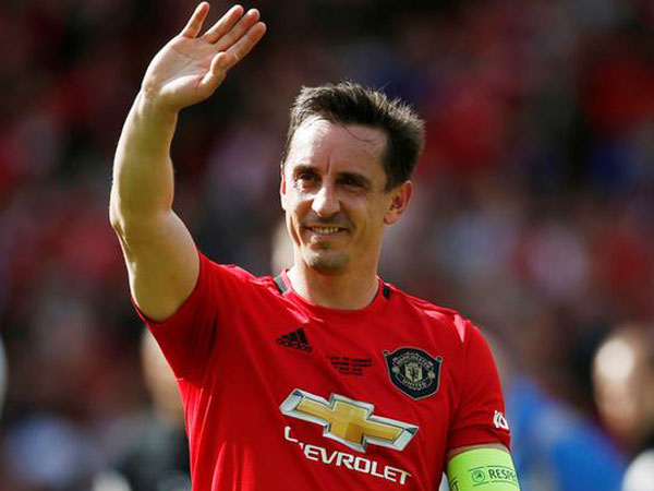 Manchester United Clinch Narrow Victory But Neville Raises Concerns