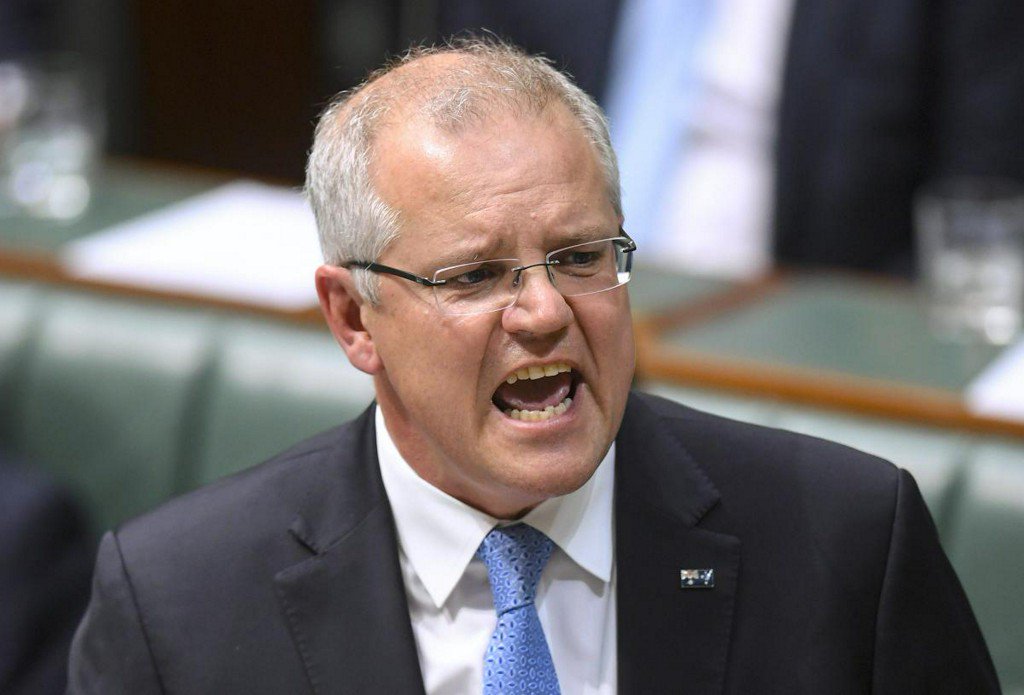 Morrison outlines tighter export control as contaminated fruit scare continues