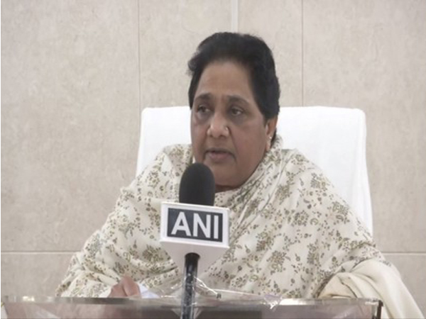 Converting Ambedkar hostel to detention centre for illegal foreigners proof of UP govt's anti-Dalit workstyle: Mayawati 