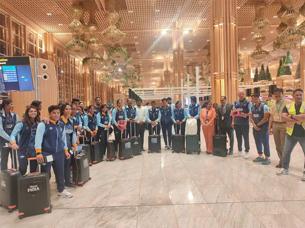 Indian women cricketers leave for China to participate in Asian Games