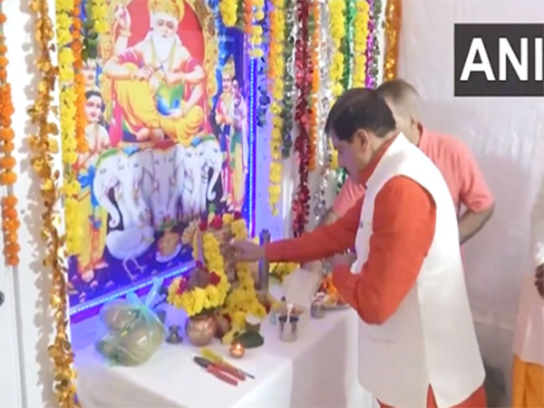 CM Mohan Yadav Celebrates Vishwakarma Puja, Extends Birthday Wishes to PM Modi