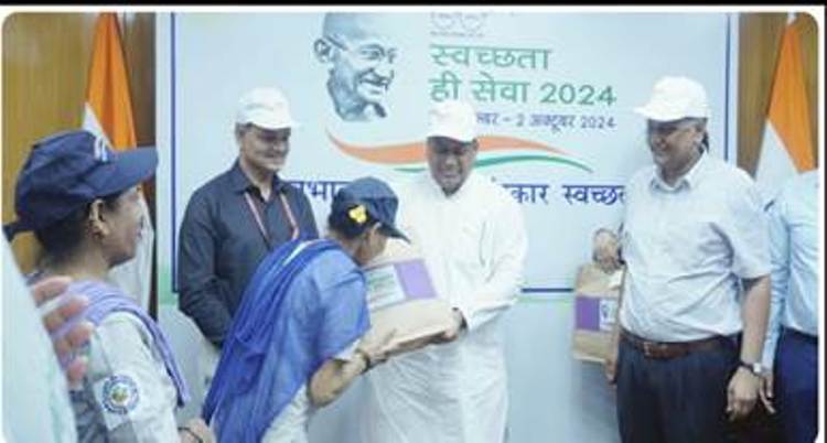 Dr. Sukanta Majumdar Inaugurates Safai Mitra Suraksha Shivir, Launches Swachhata Hi Seva 2024 Fortnight