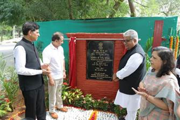 Bhupender Yadav Launches Cleanliness Drive Under Swachchhta Hi Sewa 2024, Inaugurates "Matri Van" at National Zoological Park