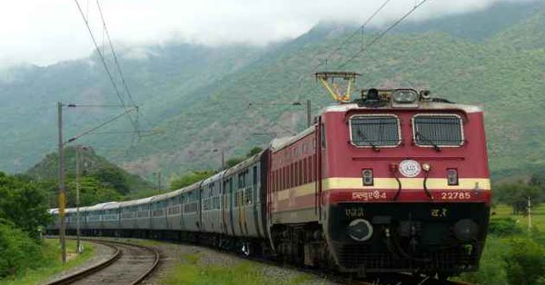 Maharashtra Railways minister informs Lok Sabha about train stoppages across state
