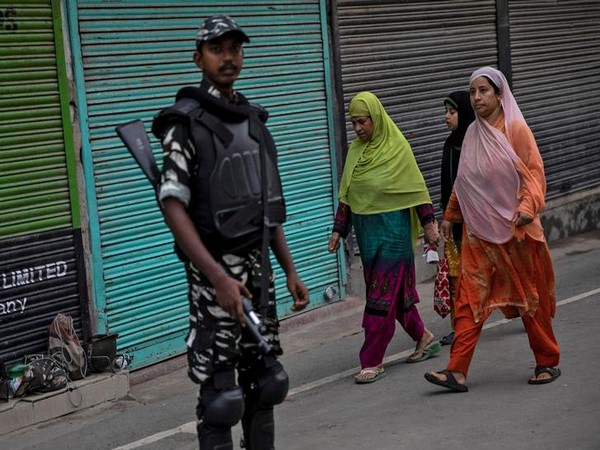 Security beefed up in Kashmir after terror attack, normal life disrupted in valley