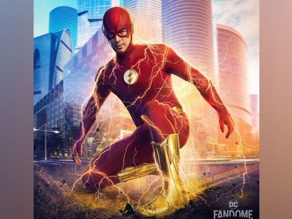 Barry Allen gets updated comic canon golden boots ahead of 'The Flash' season 8 premiere