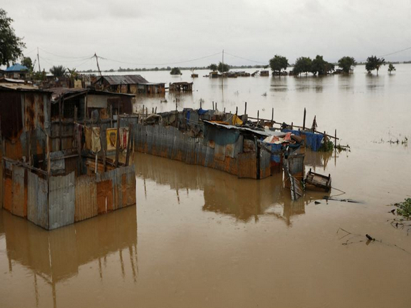 Nigeria races to assist flood victims; death toll tops 600 | Law-Order