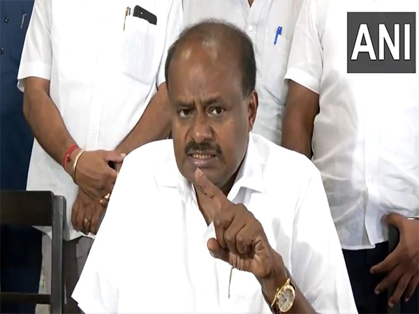 Kumaraswamy Slams Karnataka Government for Ineffectiveness During Rains