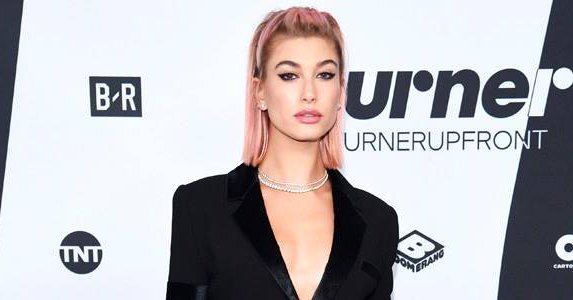 Hailey Baldwin changes her last name to Justin Bieber confirming marriage 
