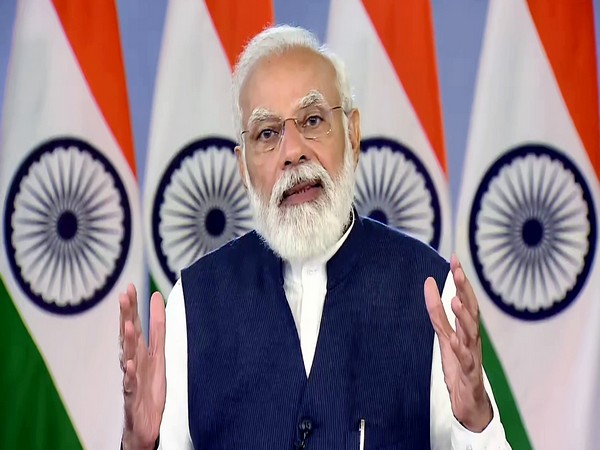 Cabinet decision of providing mobile services to villages will take fruits of technology to aspirational districts: PM Modi