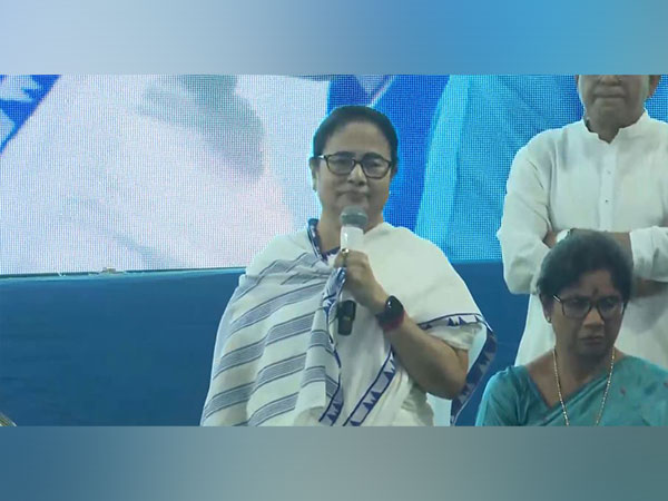 "We work, they advertise": Mamata Banerjee inaugurates Jagadhatri Puja in Kolkata