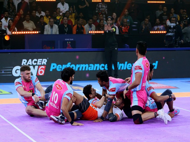 Jaipur Pink Panthers' Narrow Victory Over Puneri Paltan Extends Winning Streak