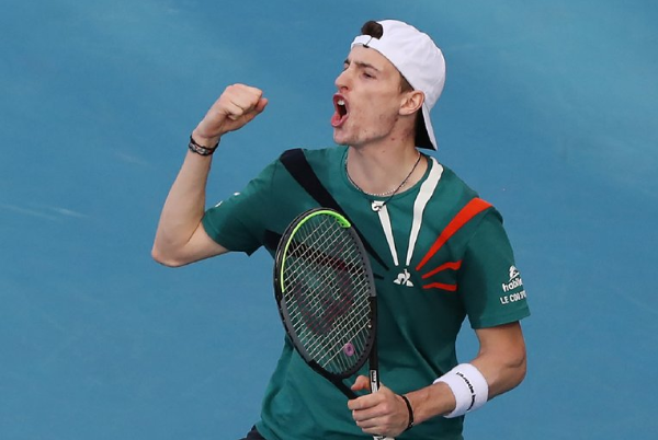 Tennis-Humbert outlasts Evans to set De Minaur clash in Antwerp final
