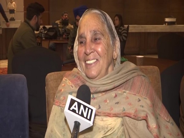 People want AAP to win in Punjab, says Bhagwant Mann's mother
