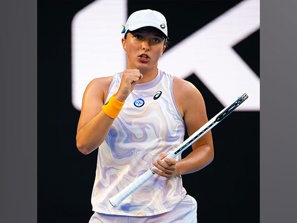 Australian Open: Swiatek surges into third round; Jessica Pegula beats Aliaksandra Sasnovich